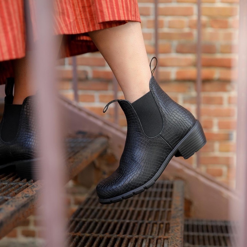 Blundstone Black Croc-Embossed Chelsea Ankle Boots